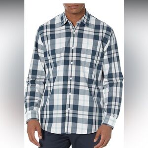 Amazon Essentials Blue and White Casual Button Down Shirt